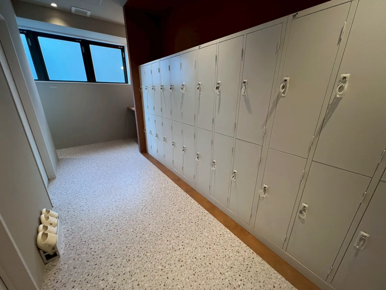 theSILK浅草店のピラティススタジオ内の画像(ロッカー)