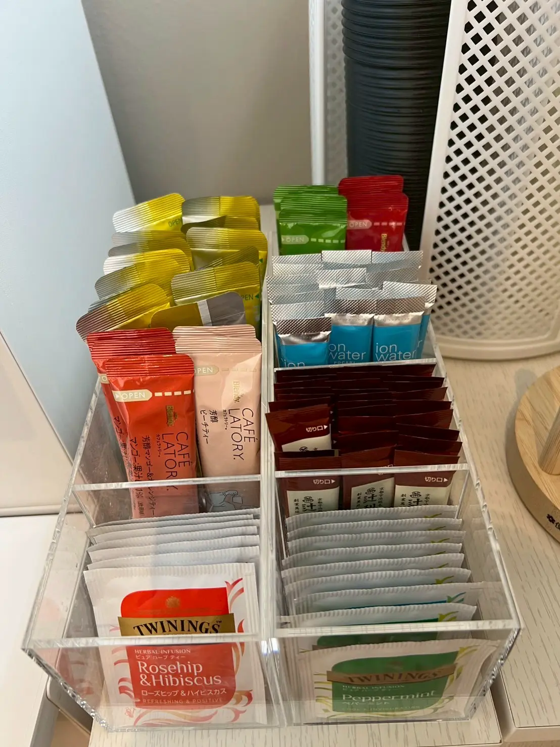 theSILK浅草店のピラティススタジオ内の画像(ウォーターサーバー)