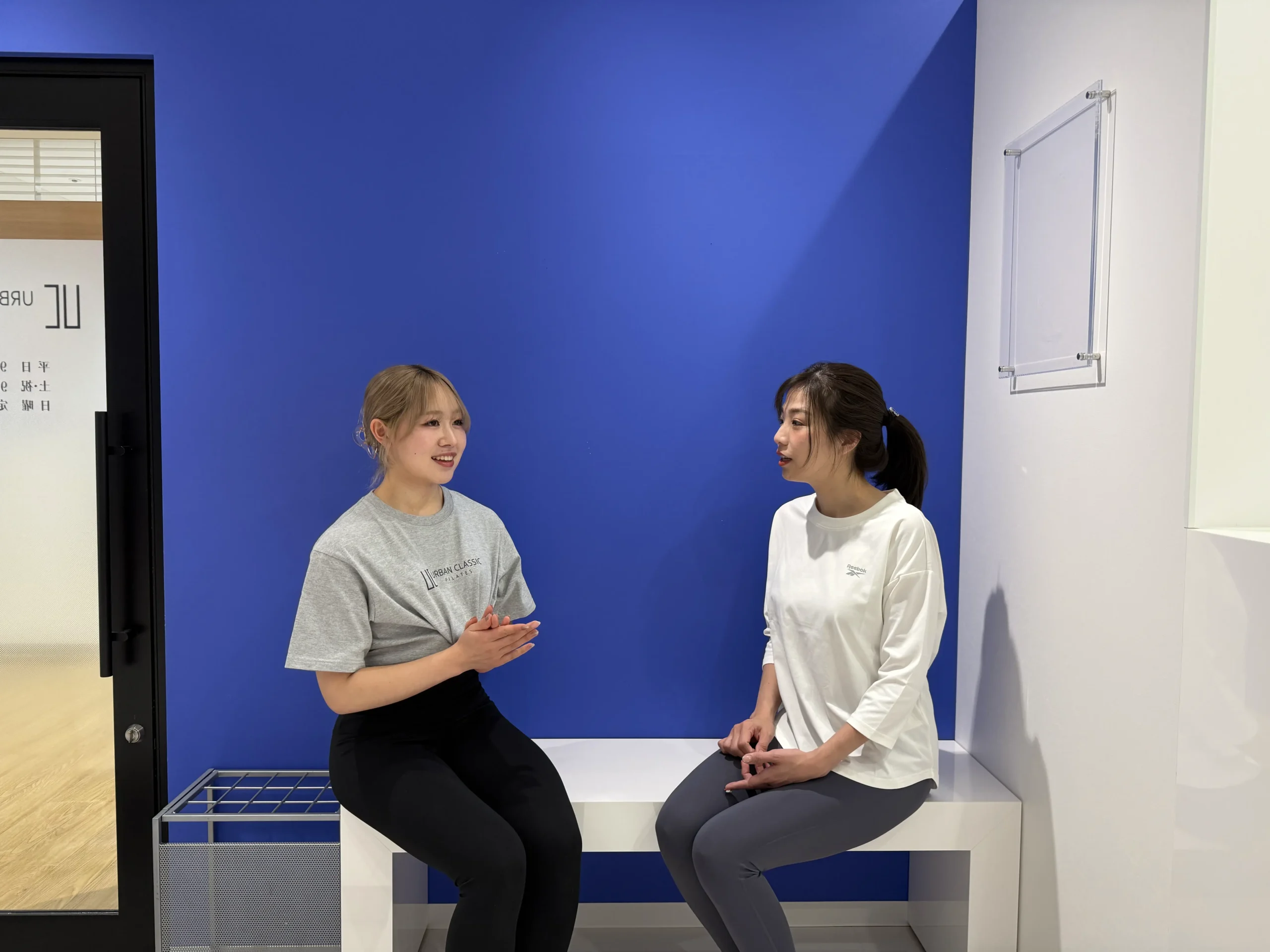 アーバンクラシックピラティス錦糸町店のトレーナーさんに直接インタビューした時の写真