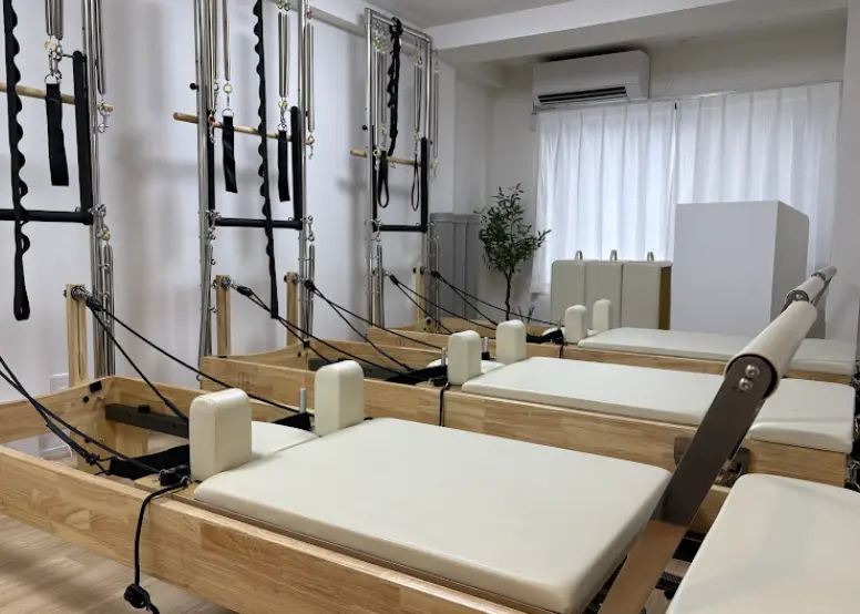 PilatesMee 大泉学園店のスタジオ内の様子
