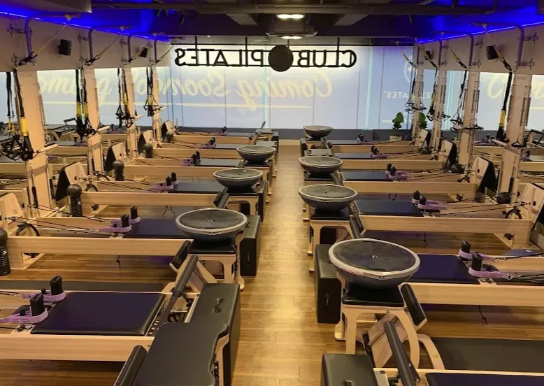 CLUB PILATES 仙川のスタジオ内