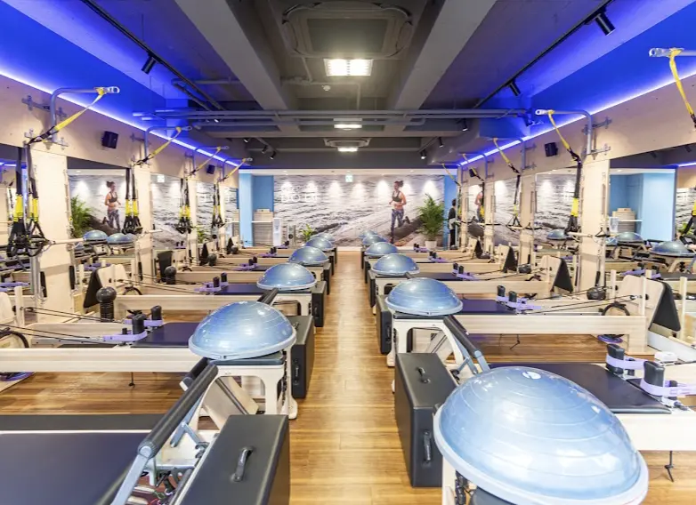 CLUB PILATES 西新宿のスタジオ内設備