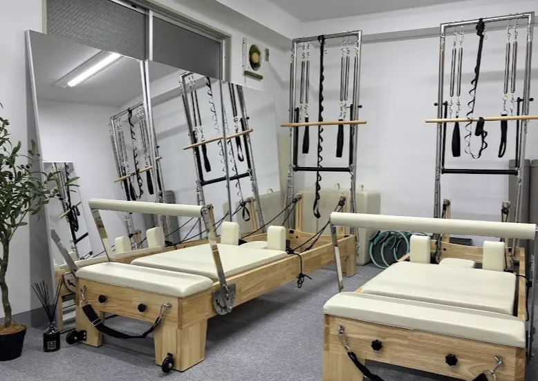 Pilates Mee 西荻窪店のスタジオ内