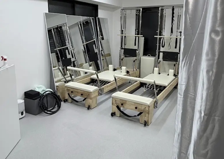 Pilates Mee 亀戸店のスタジオ内