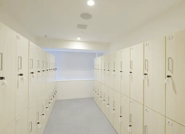 ピラティスK新宿店のロッカールーム