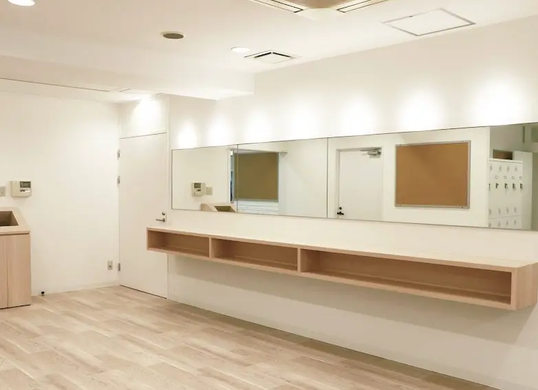 リントスル新宿西口駅前店のパウダールーム