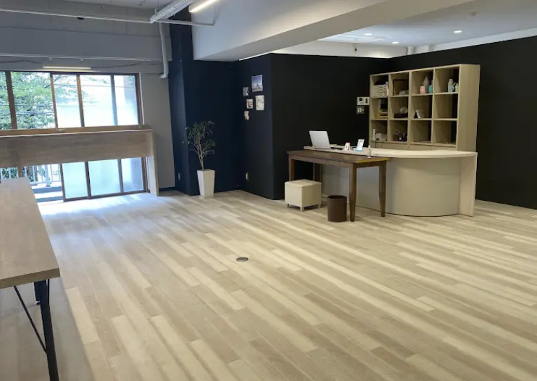 zen place ピラティス 都立大学のエントランス