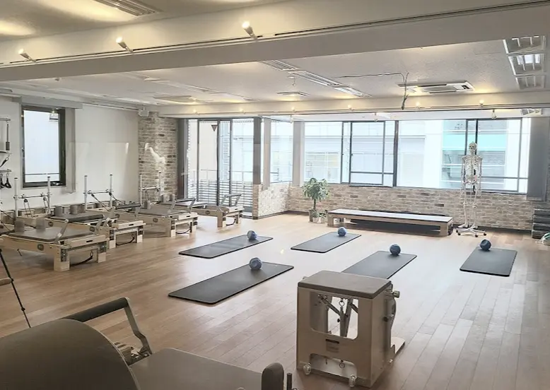 zen place pilates 田町スタジオ