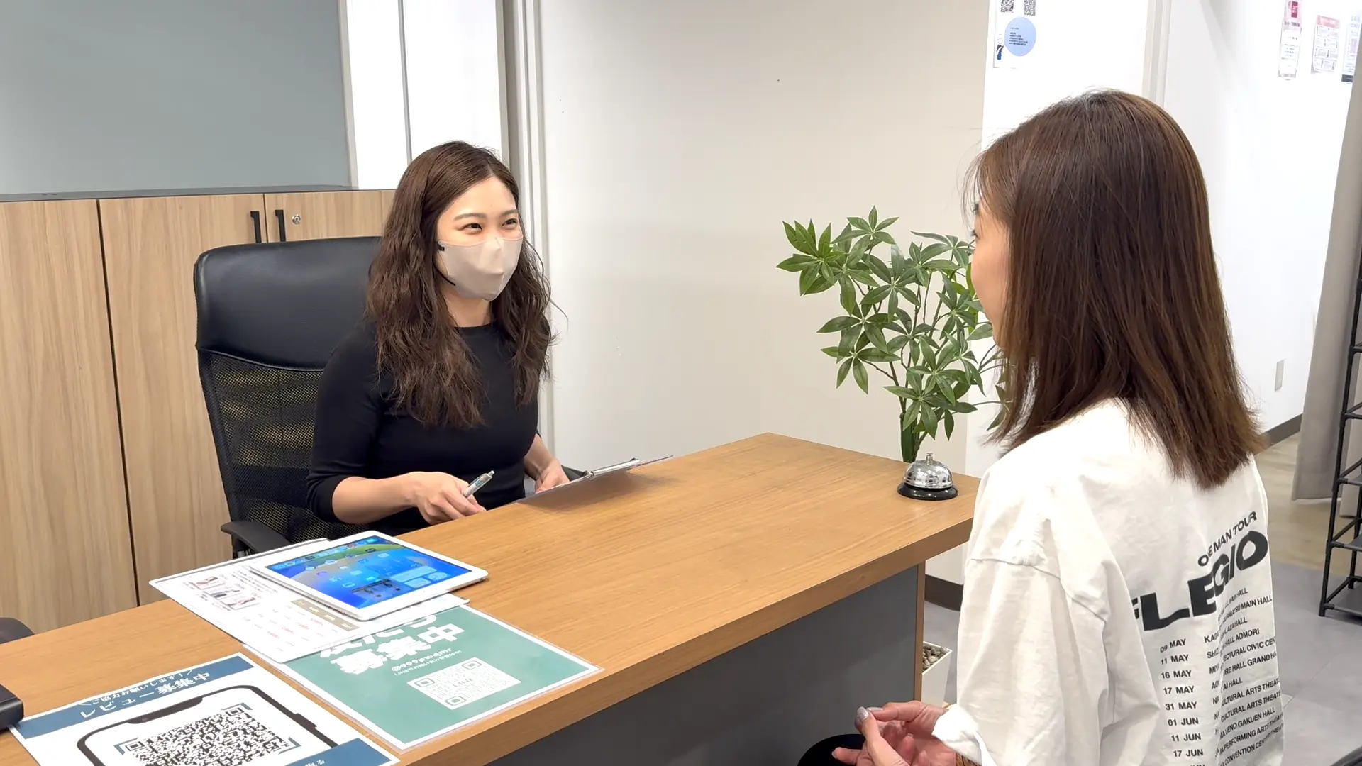 24/7ピラティス上野店でのカウンセリングの様子